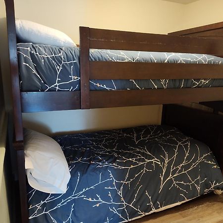 Doveberry Inn Уэст-Довер Экстерьер фото